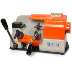 Kurt Yale Yarı Otomatik Lambalı Ve Fırçalı Anahtar Kesme Makinası YM-35